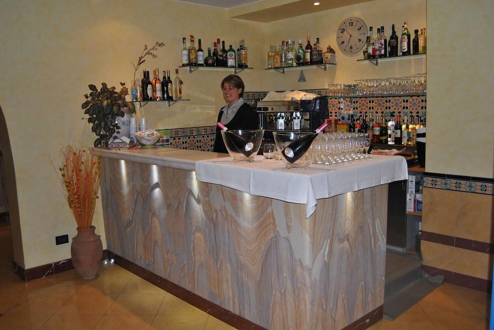 Hotel Ristorante Mediterraneo Faro San Vito Lo Capo Exterior photo